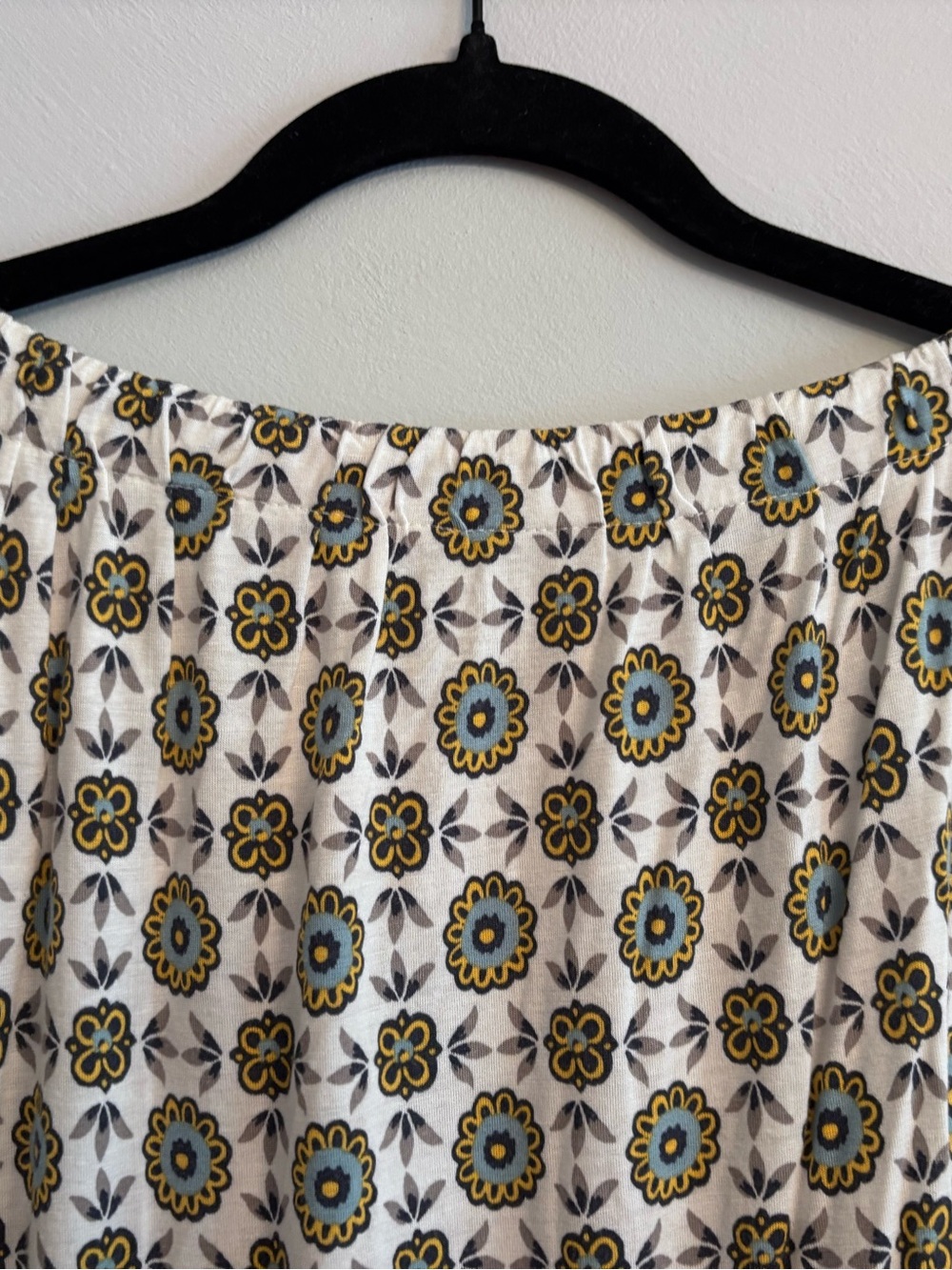 LOFT Sleeveless Top - Picture 7 of 8